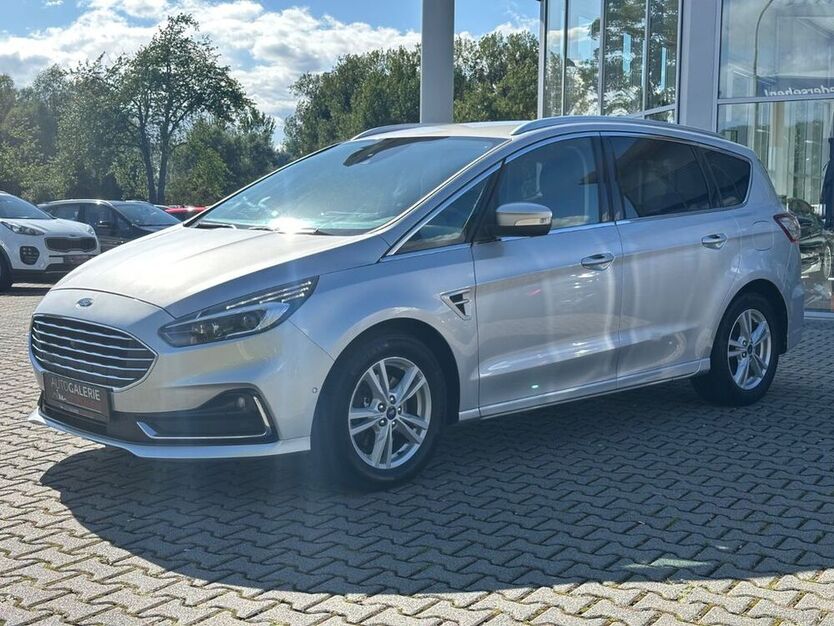 S-Max