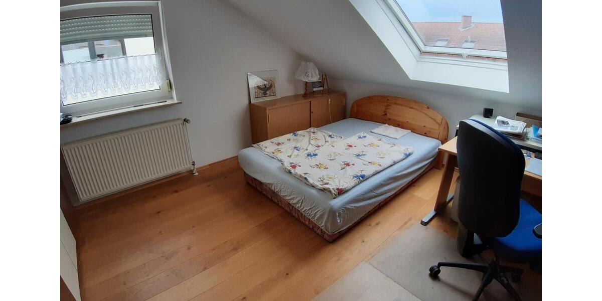 Lichtdurchflutete 3-R-Wohnung v.privat - provisionsfrei 3 zimmer