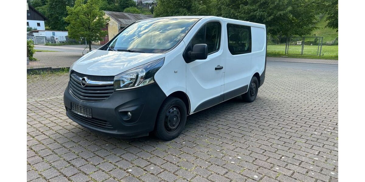 Opel Vivaro 180.000 km 11.499 &euro; schönau 69250