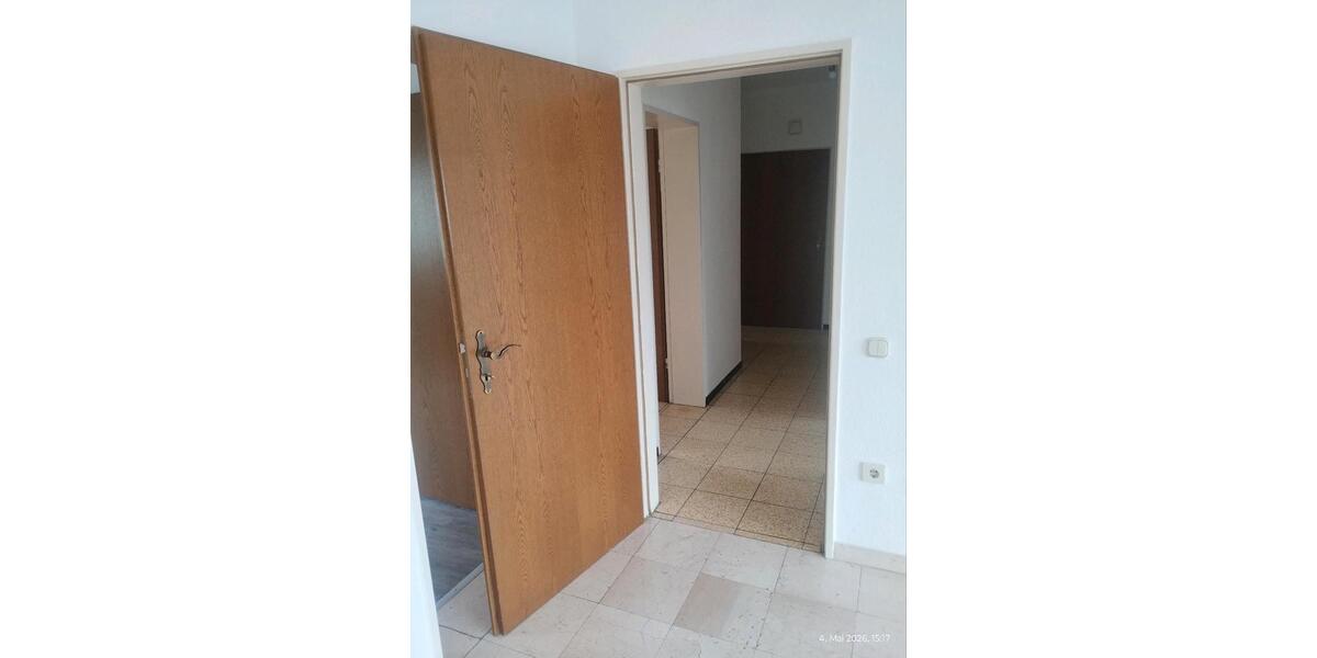 Etagenwohnung Lorsch - 3 Zimmer, 80 m&sup2;, 900&euro; | Angebot:26427176