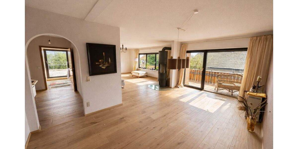 Einfamilienhaus Sinsheim / Hasselbach Hasselbach - 7 Zimmer, 266 m&sup2;, 479.000&euro; | Angebot:25693243