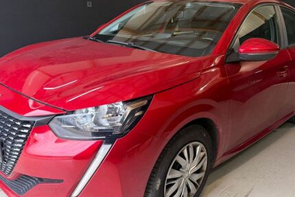 Peugeot 208 154.500 km 8.925 &euro; Heidelberg 69123