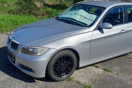 BMW 325