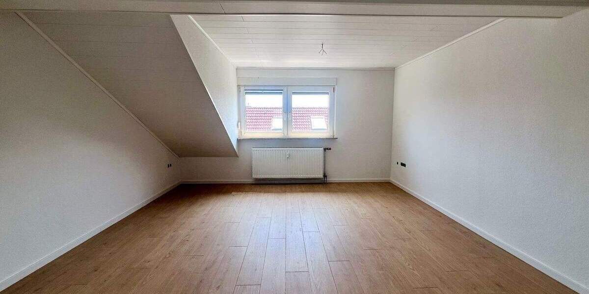 Etagenwohnung Neulußheim - 2 Zimmer, 58 m&sup2;, 700&euro; | Angebot:25704992