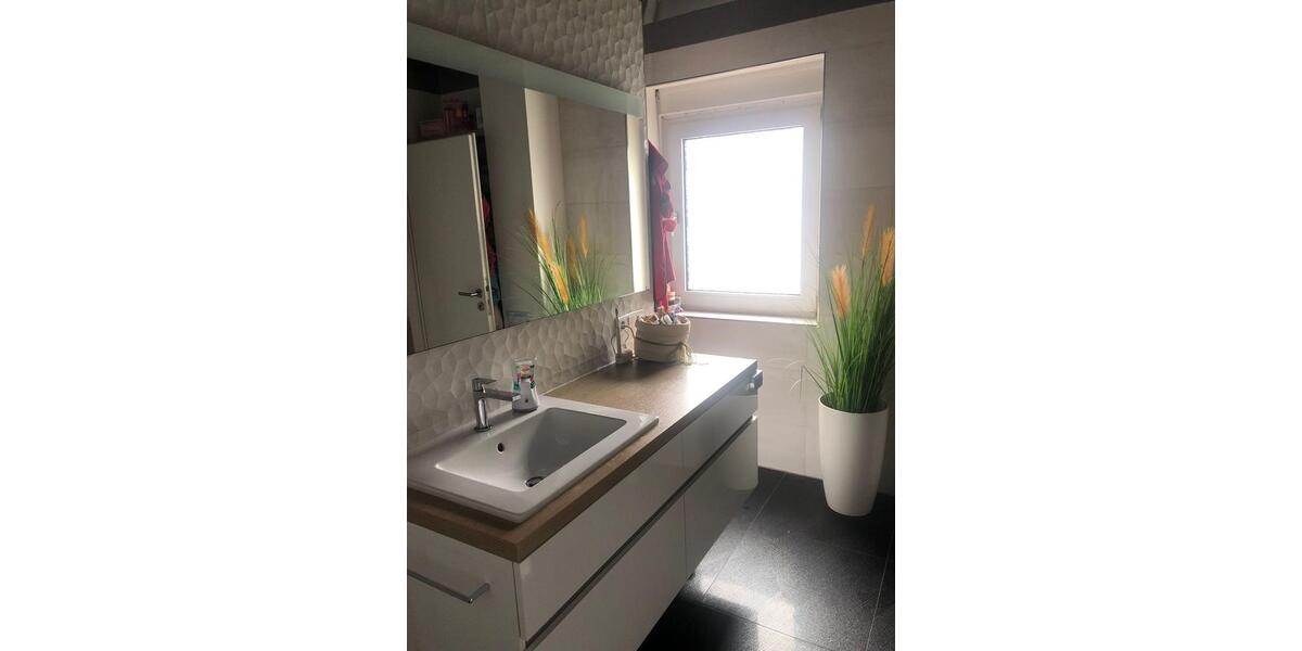 Einfamilienhaus Ludwigshafen am Rhein Ludwigshafen-Oggersheim - 8 Zimmer, 230 m&sup2;, 535.000&euro; | Angebot:24360377