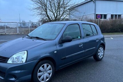 Renault Clio 193.000 km 2.200 &euro; Plankstadt 68723