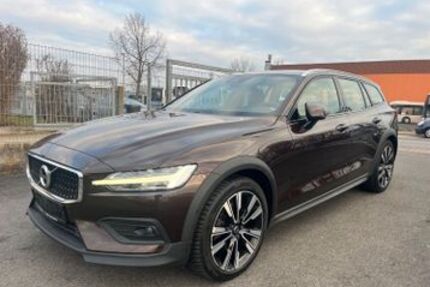 Volvo V60 Cross Country 175.000 km 21.299 &euro; Heidelberg 69123