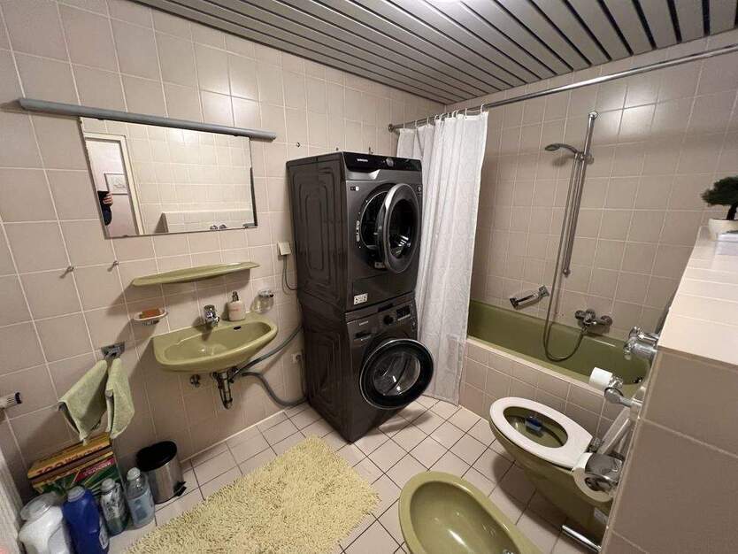 Schöne 2-Zimmer-Wohnung mit Balkon und EBK 2 zimmer