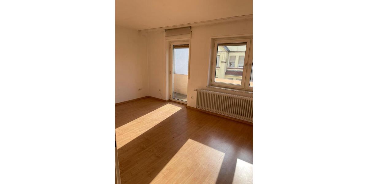 Etagenwohnung Ludwigshafen am Rhein - 2 Zimmer, 52 m&sup2;, 155.000&euro; | Angebot:26406986