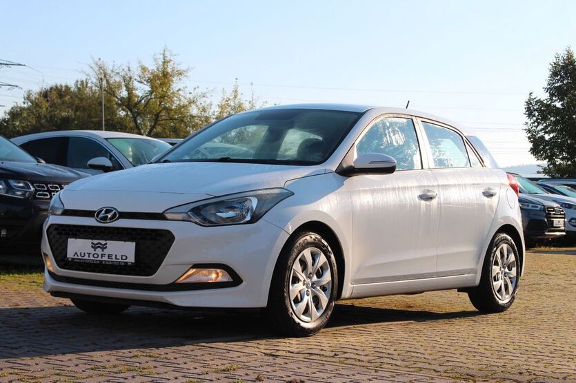 Hyundai i20 148.200 km 6.900 € Ladenburg 68526