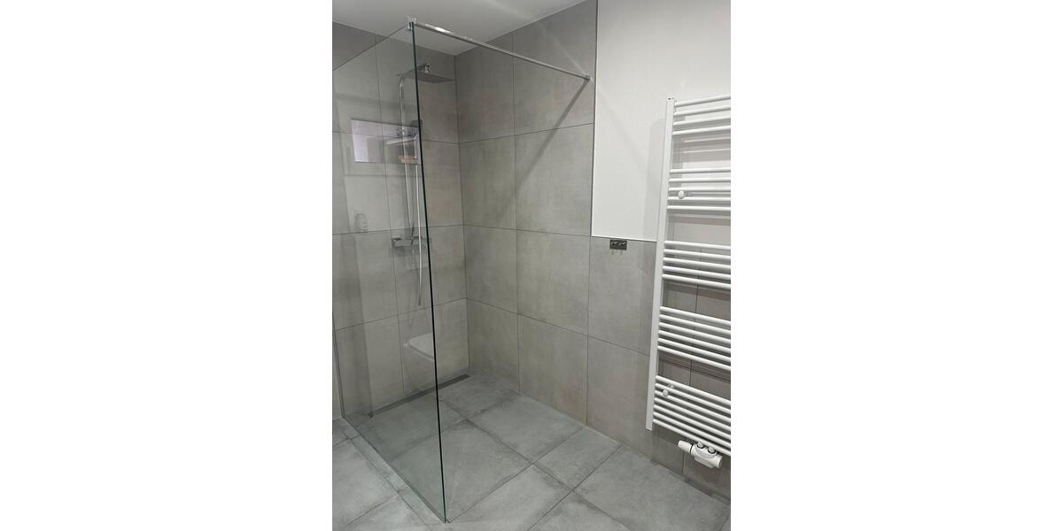 Charmante 2-Zimmer-Wohnung mit moderner Einbauküche zu vermieten 2 zimmer