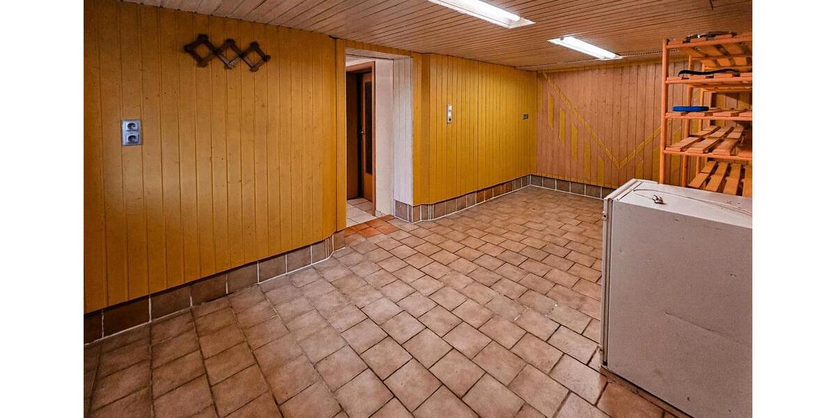 Etagenwohnung Frankenthal (Pfalz) - 4 Zimmer, 150 m&sup2;, 1.500&euro; | Angebot:26610586
