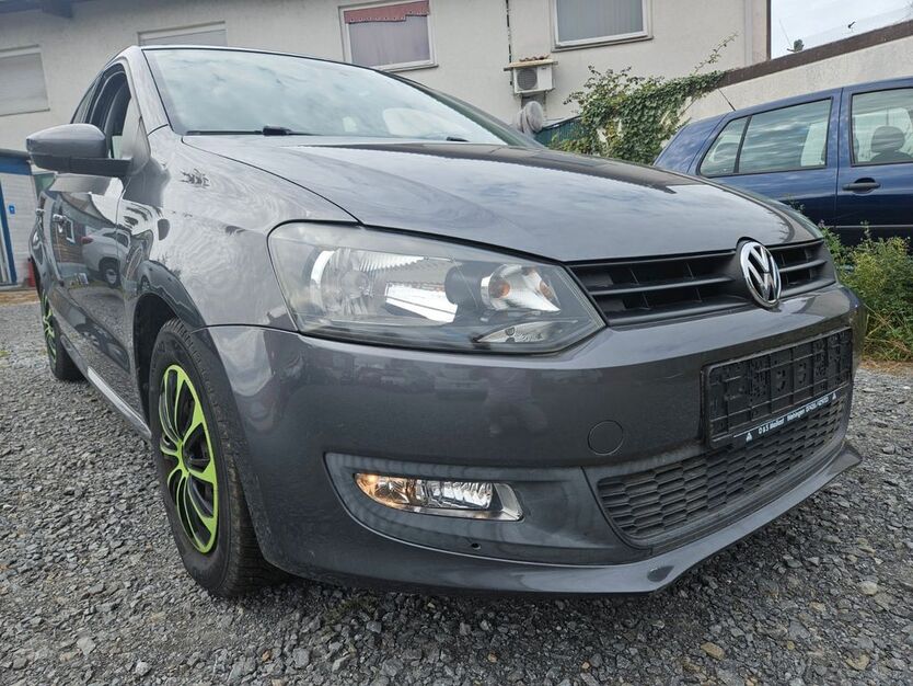 VW Polo 96.777 km 8.499 € Reilingen 68799