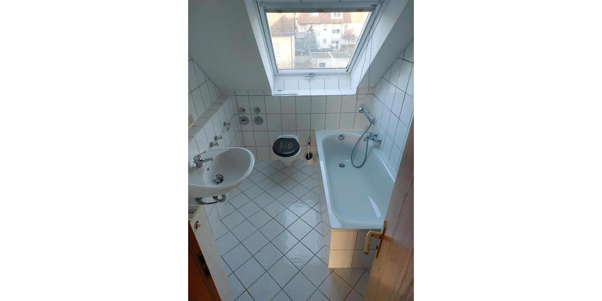 Maisonettenwohnung Mannheim Hochstätt - 3 Zimmer, 65 m&sup2;, 999&euro; | Angebot:26597547