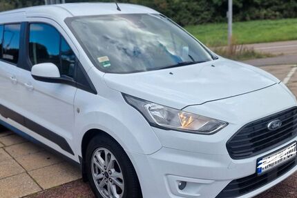 Ford Tourneo Connect 246.000 km 8.600 € Hemsbach 69502