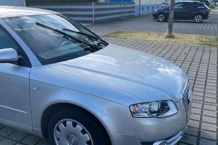Audi A4 85.100 km 5.900 &euro; Waghäusel 68753