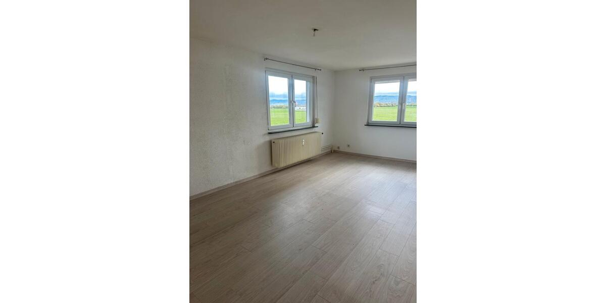 Etagenwohnung Viernheim - 4 Zimmer, 120 m&sup2;, 1.200&euro; | Angebot:26365809