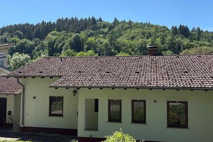 Haus Weinheim - 5 Zimmer, 175 m&sup2;, 525.000&euro; | Angebot:26903221