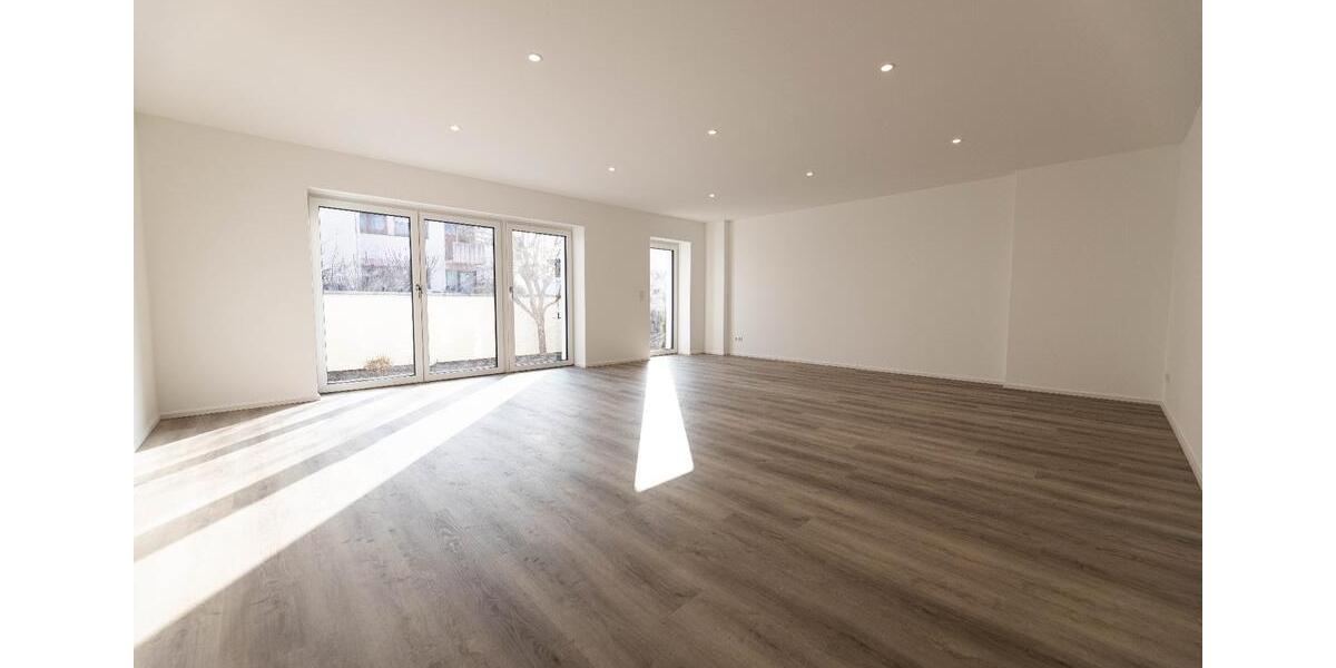 Erstbezug: Moderne 2,5-Zimmer-Wohnung mit Terrasse in Oggersheim 2.5 zimmer