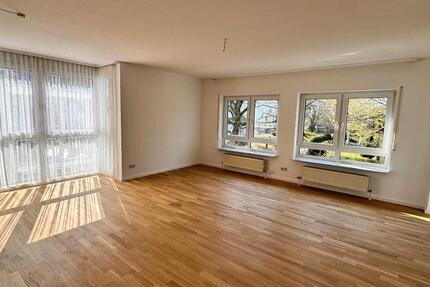 Wohnung Dossenheim - 3 Zimmer, 125 m&sup2;, 1.800&euro; | Angebot:26030736