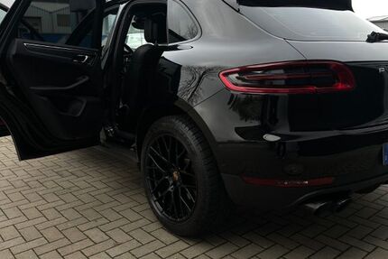 Porsche Macan 136.000 km 34.500 &euro; Neulussheim 68809