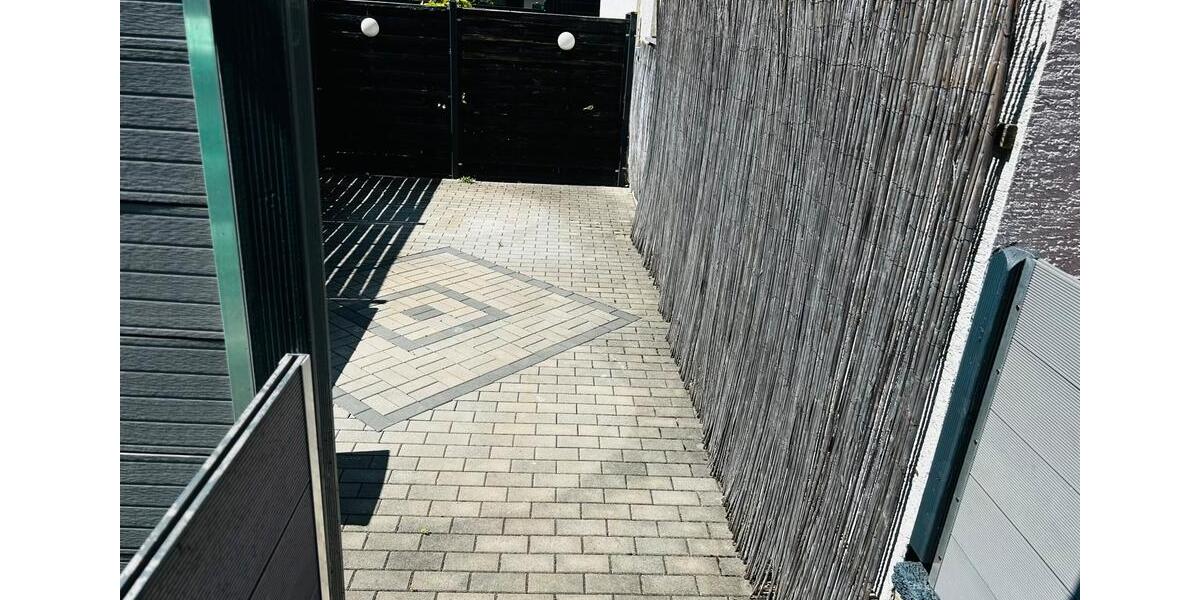 Reihenhaus Hockenheim - 9 Zimmer, 175 m&sup2;, 529.000&euro; | Angebot:27053633