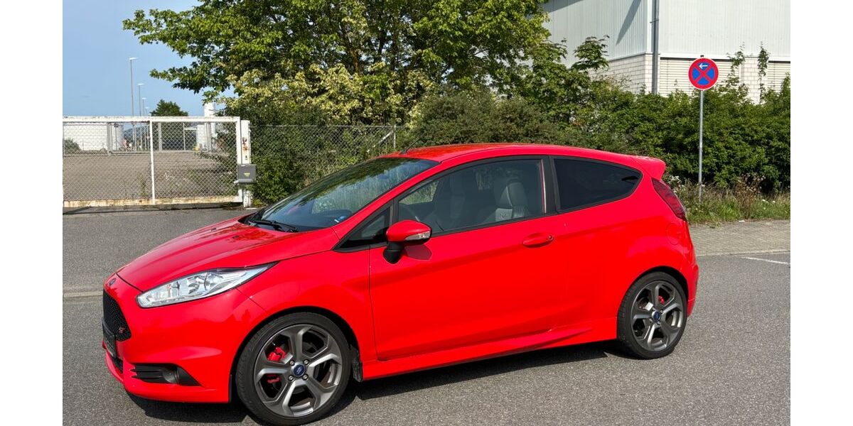 Ford Fiesta 12.000 km 14.800 &euro; Plankstadt 68723