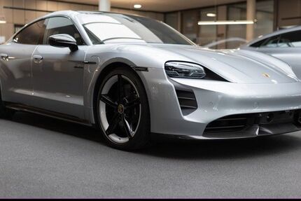 Porsche Taycan 8.452 km 106.450 € Kraichtal 76703
