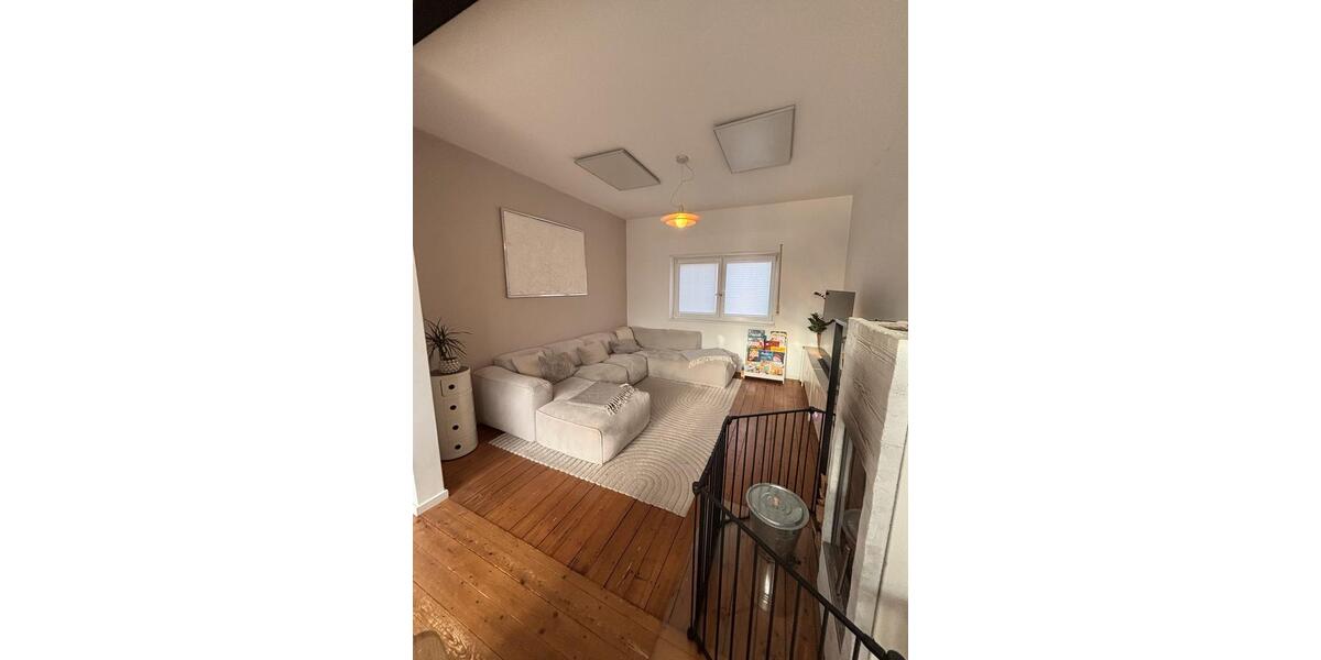 Saniertes Stadthaus mit Wintergarten und Sauna in Hockenheim 8 zimmer