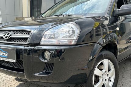 Hyundai TUCSON 144.000 km 5.990 € Mannheim 68309