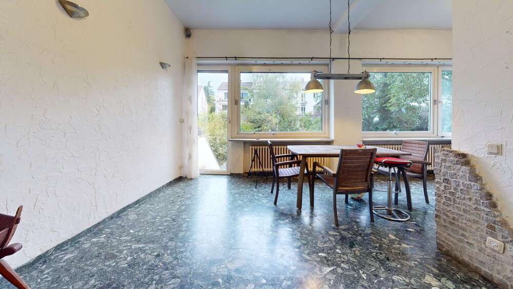 Großzügiges EFH mit Garten und Terrasse in bevorzugter Lage Neuostheims Mehrere Nutzungsmögl 9 zimmer