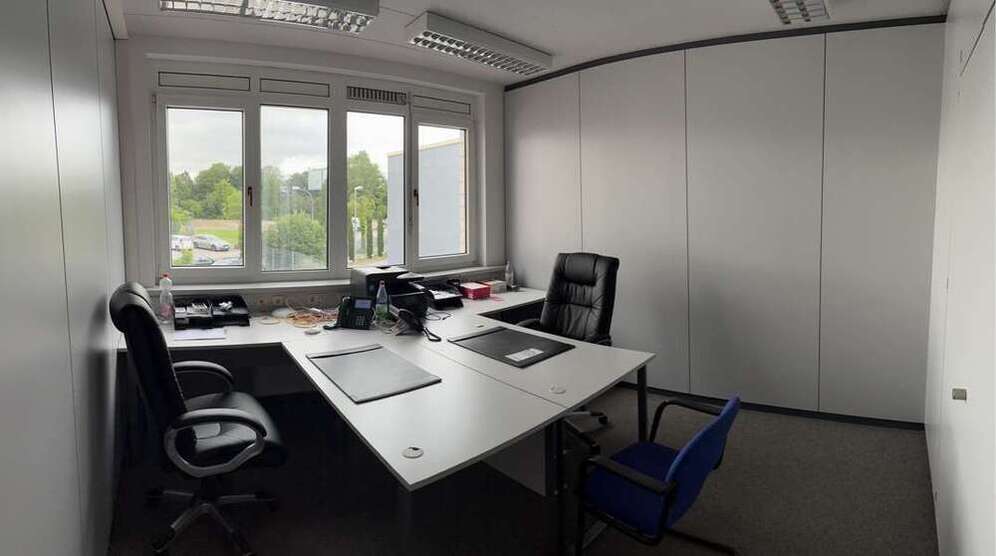 Büro in Ludwigshafen am Rhein 489 € 20 m²