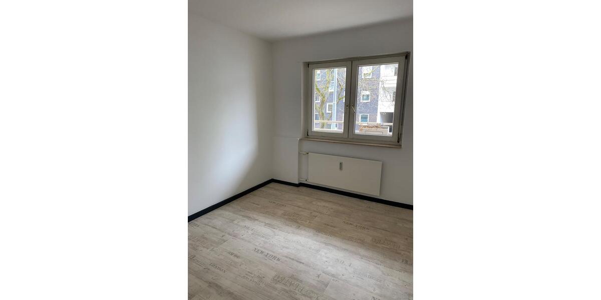 Etagenwohnung Frankenthal (Pfalz) - 3 Zimmer, 60 m&sup2;, 750&euro; | Angebot:26137449