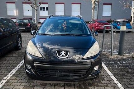 Peugeot 207 180.000 km 1.599 &euro; Schwetzingen 68723