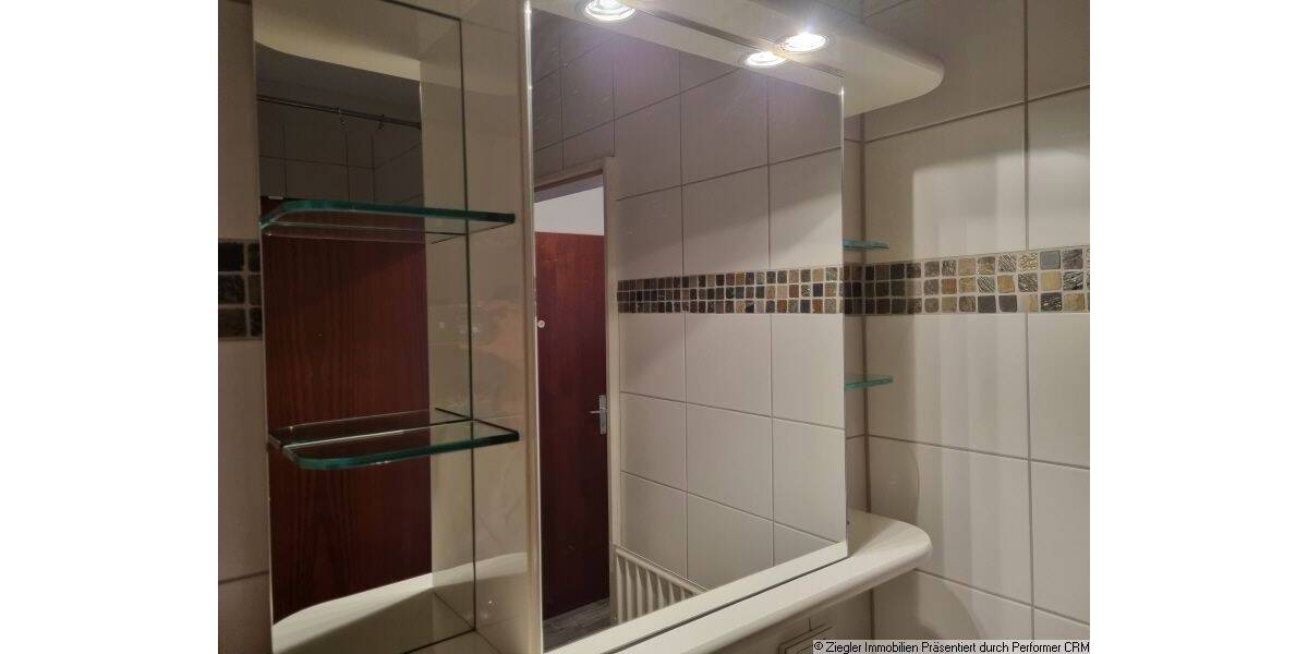 Etagenwohnung Weinheim - 2 Zimmer, 45 m&sup2;, 485&euro; | Angebot:26886148