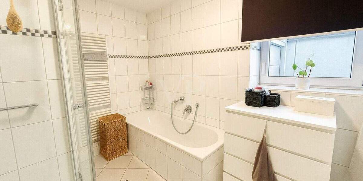 Mehrfamilienhaus, Wohnhaus Mannheim Neuhermsheim - 1.450.000&euro; | Angebot:24210124