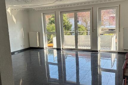 Wohnung Mannheim Rheinau - 5 Zimmer, 140 m&sup2;, 1.700&euro; | Angebot:25342624