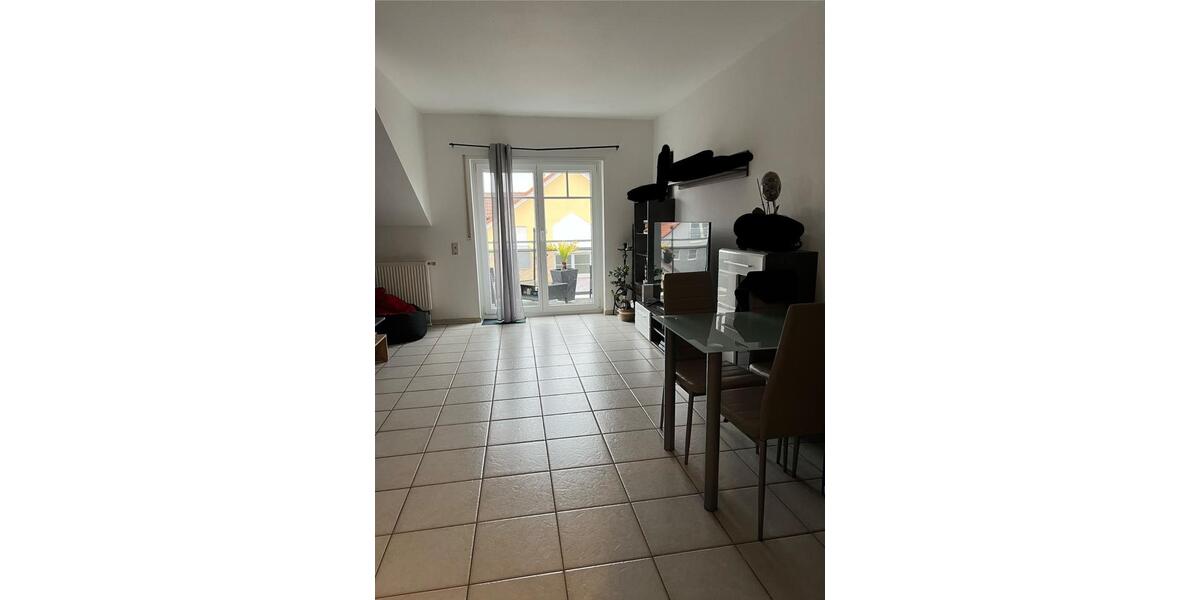 Dachgeschoßwohnung Ludwigshafen am Rhein Edigheim - 2 Zimmer, 54 m&sup2;, 695&euro; | Angebot:25422686