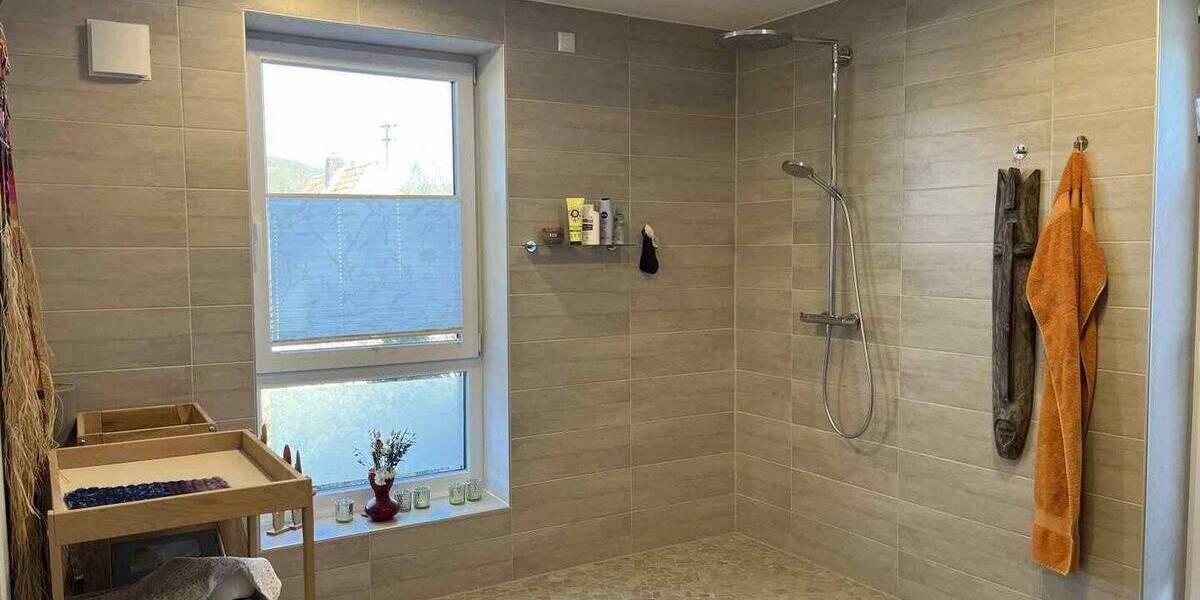 Mehrfamilienhaus, Wohnhaus Waldbrunn Waldkatzenbach - 8 Zimmer, 231 m&sup2;, 645.000&euro; | Angebot:26310180