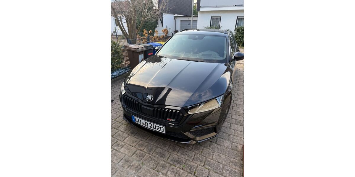 Skoda Octavia 67.500 km 23.999 &euro; Oberhausen - Rheinhausen 68794