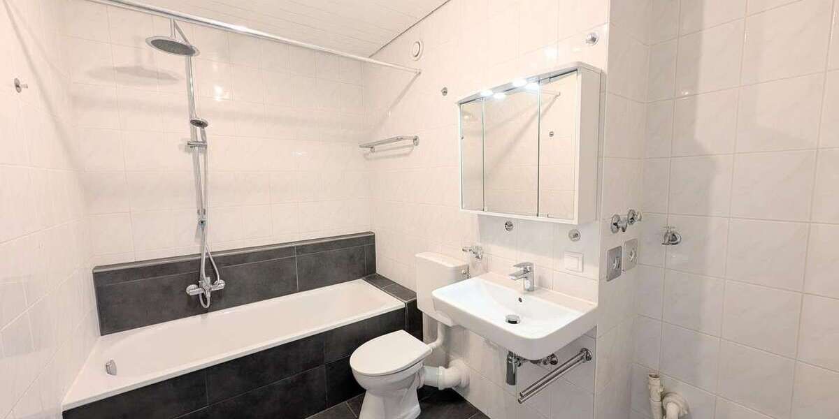 Etagenwohnung Neuhofen - 2.5 Zimmer, 67 m&sup2;, 845&euro; | Angebot:27385231