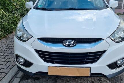 Hyundai ix35 86.480 km 8.200 &euro; Walldorf 69190