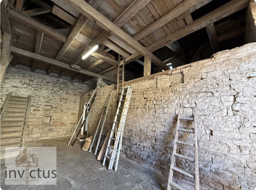 Solide vermietetes (1.678EUR kalt) Zweifamilienhaus mit modernem Komfort im Herzen von Ittlingen 4.5 zimmer