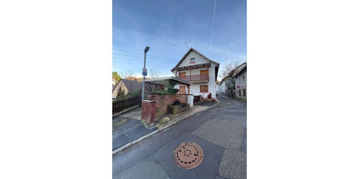 Haus zum Kaufen in Schriesheim 330.000 € 170 m² 9 zimmer