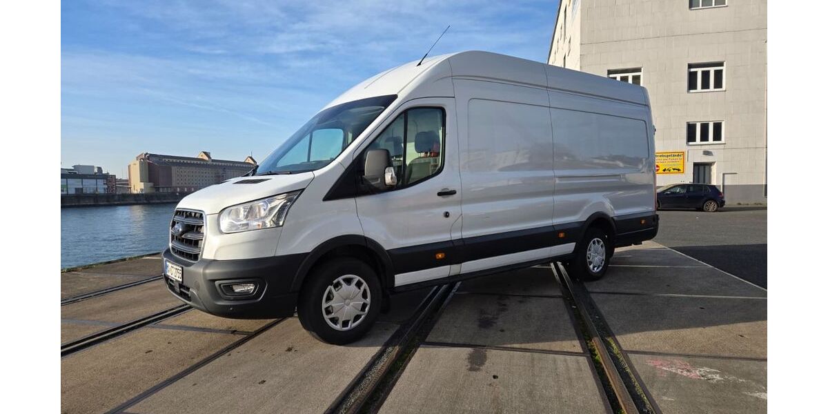 Ford Transit 189.000 km 12.999 &euro; Mannheim 68159