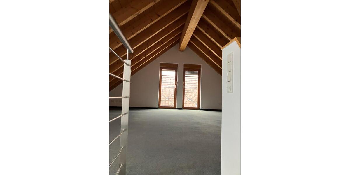 Etagenwohnung Heppenheim (Bergstraße) - 2 Zimmer, 87 m&sup2;, 916&euro; | Angebot:17741995