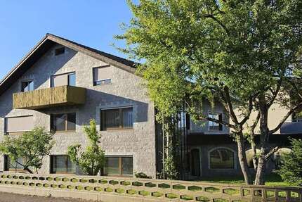 Haus Zuzenhausen - 14 Zimmer, 330 m&sup2;, 685.000&euro; | Angebot:26422710