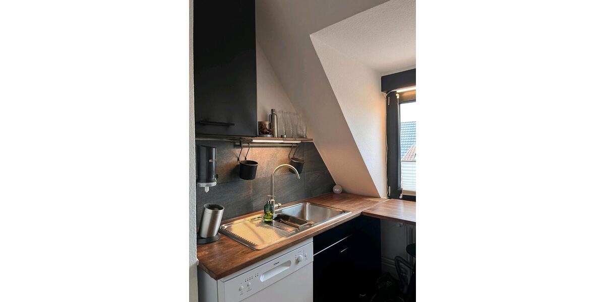 Dachgeschoßwohnung Schriesheim - 4 Zimmer, 86 m&sup2;, 1.200&euro; | Angebot:26286468