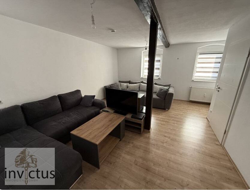 Solide vermietetes (1.678EUR kalt) Zweifamilienhaus mit modernem Komfort im Herzen von Ittlingen 4.5 zimmer