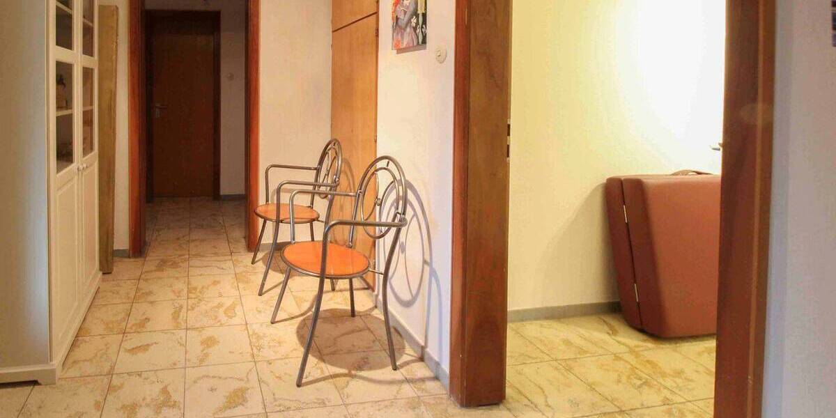 Einfamilienhaus Eschelbronn - 8 Zimmer, 265 m&sup2;, 439.000&euro; | Angebot:26427810